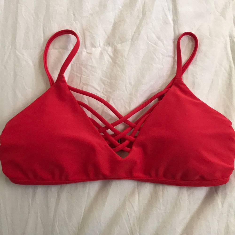 Hollister women’s bikini top